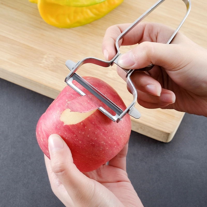 Sharp Stainless Steel Vegetable Fruit Peeler