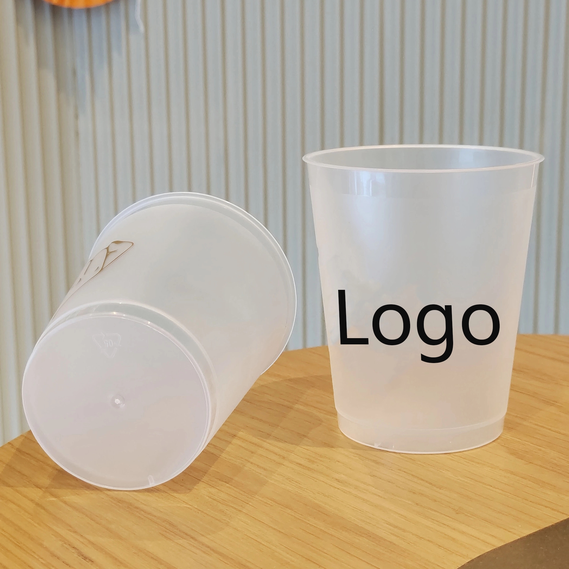 Frosted Plastic Cups - 12oz
