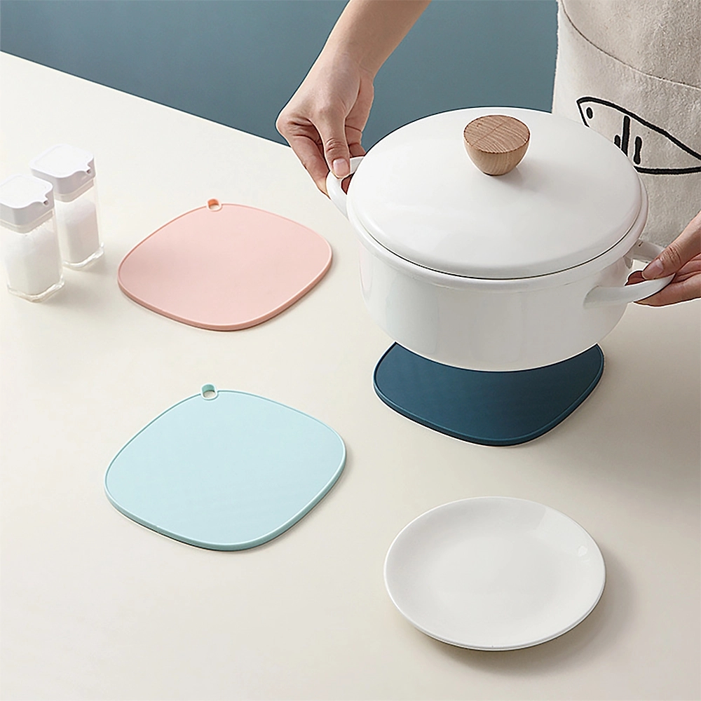 NonSlip Heat-Resistant Coaster with Hanging Hole