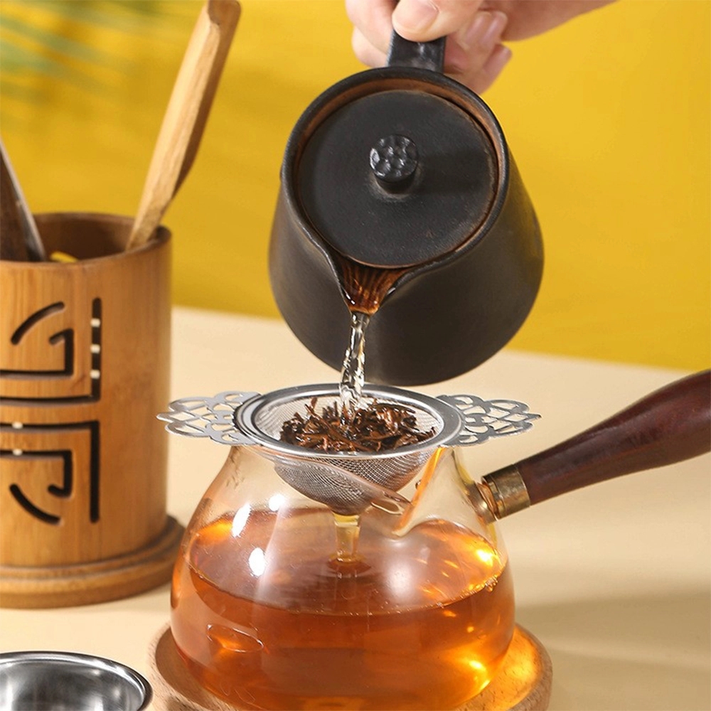 Stainless Steel Tea Infuser with Decorative Edge