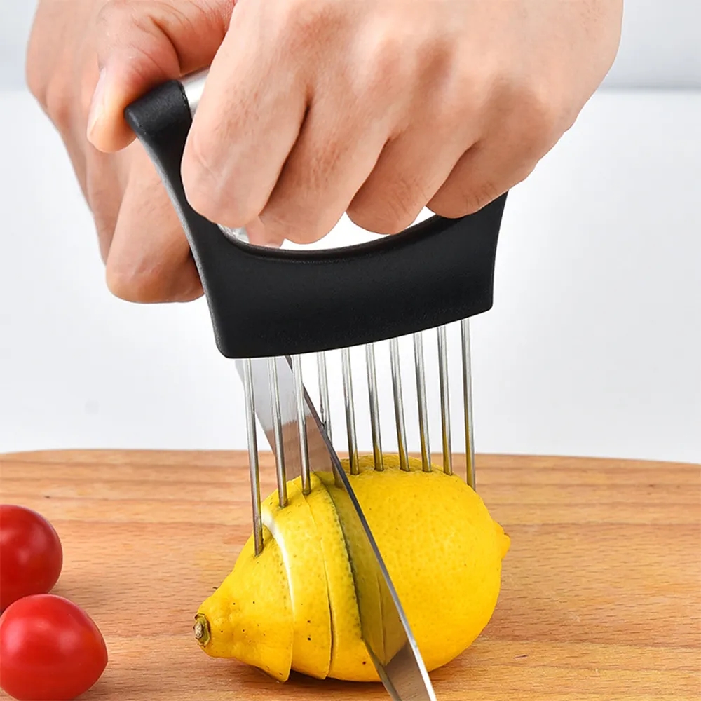 Stainless Steel Onion Holder and Slicer - Safe Kitchen Tool