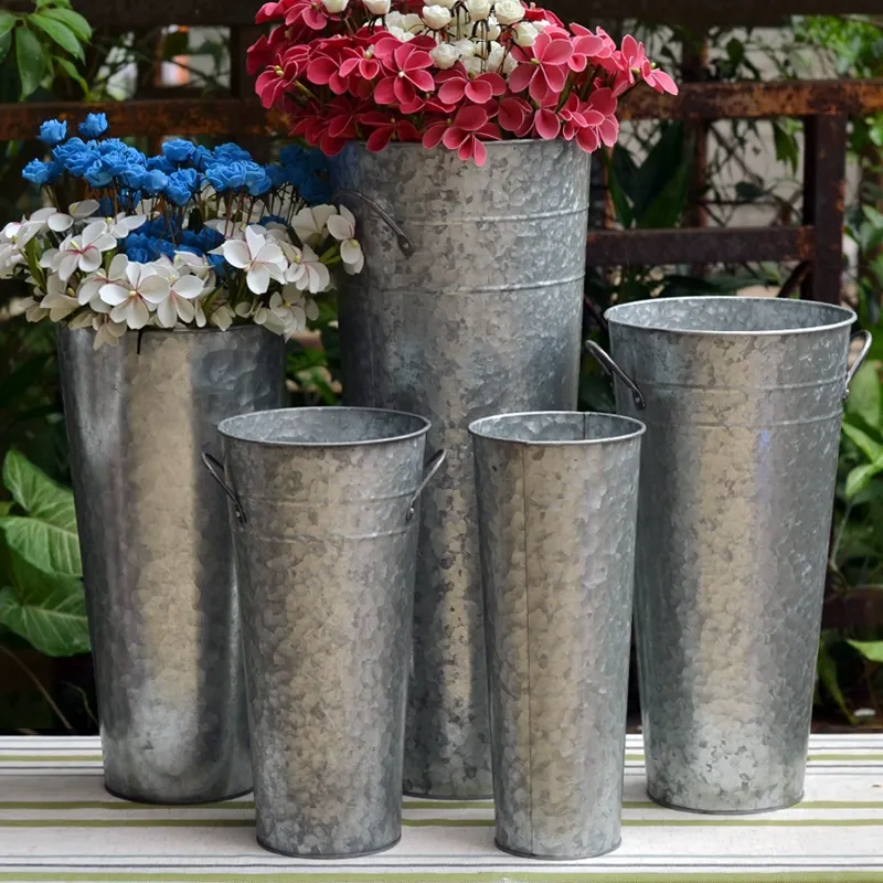 12 Inch Antique Iron Flower Bucket Vase