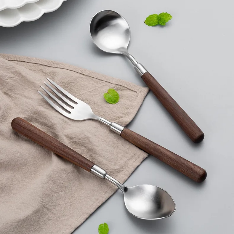 Walnut Wood Handle 18/8 Stainless Steel Dinner Spoon