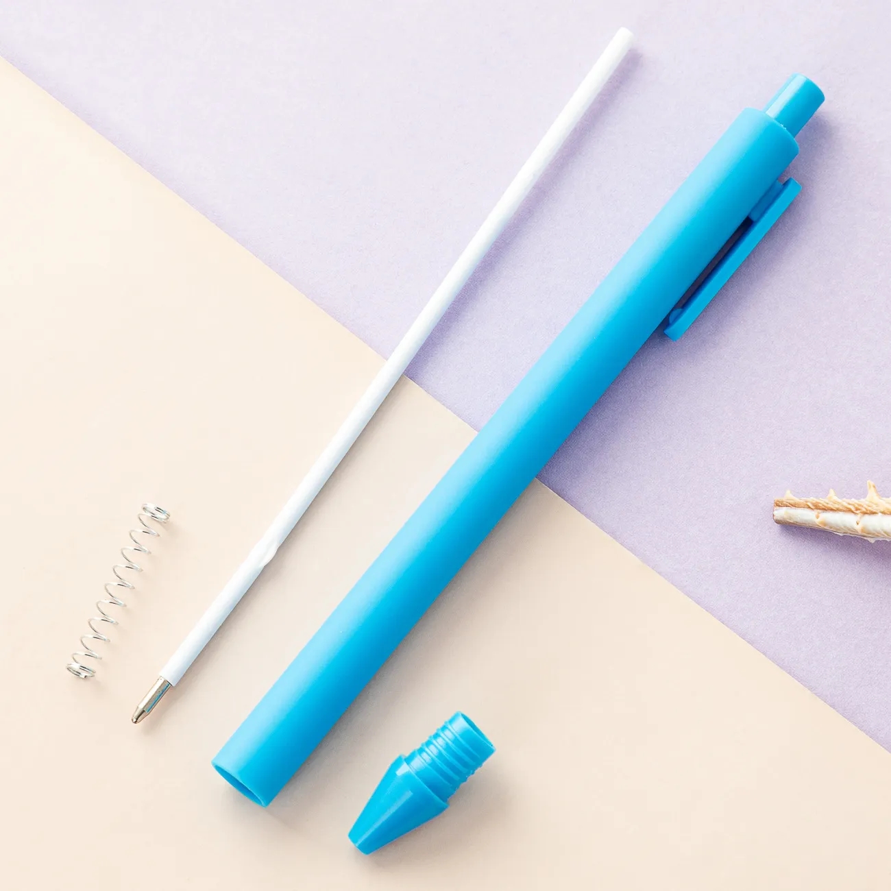 Simplistic Click-Action Plastic Ballpoint Pen for Promotions