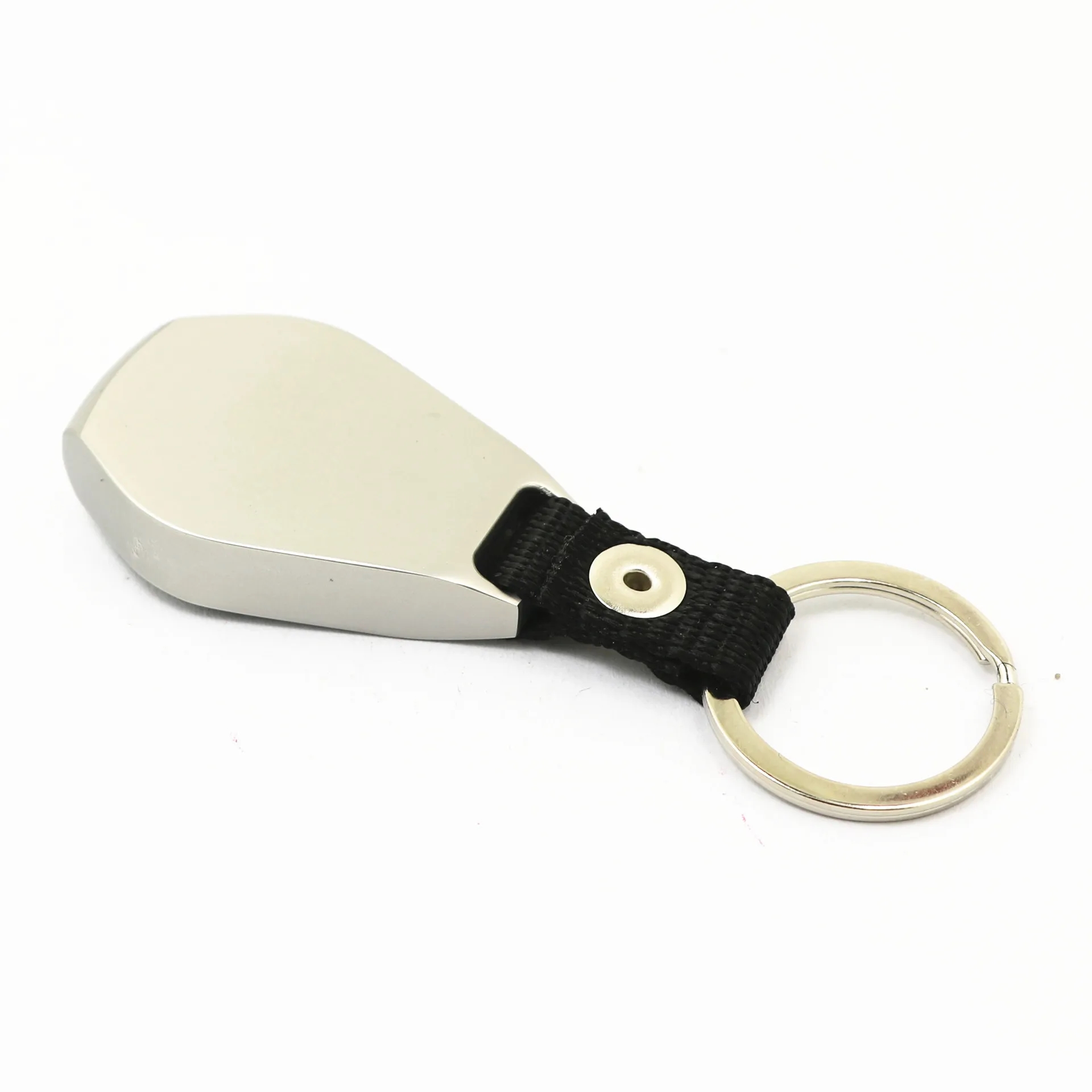 Zinc Alloy Keychain Compass - Elegant Navigation Accessory