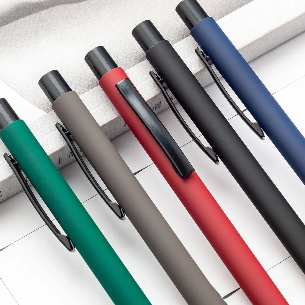 Customizable Bullet Tip Metal Pen for Business Advertising